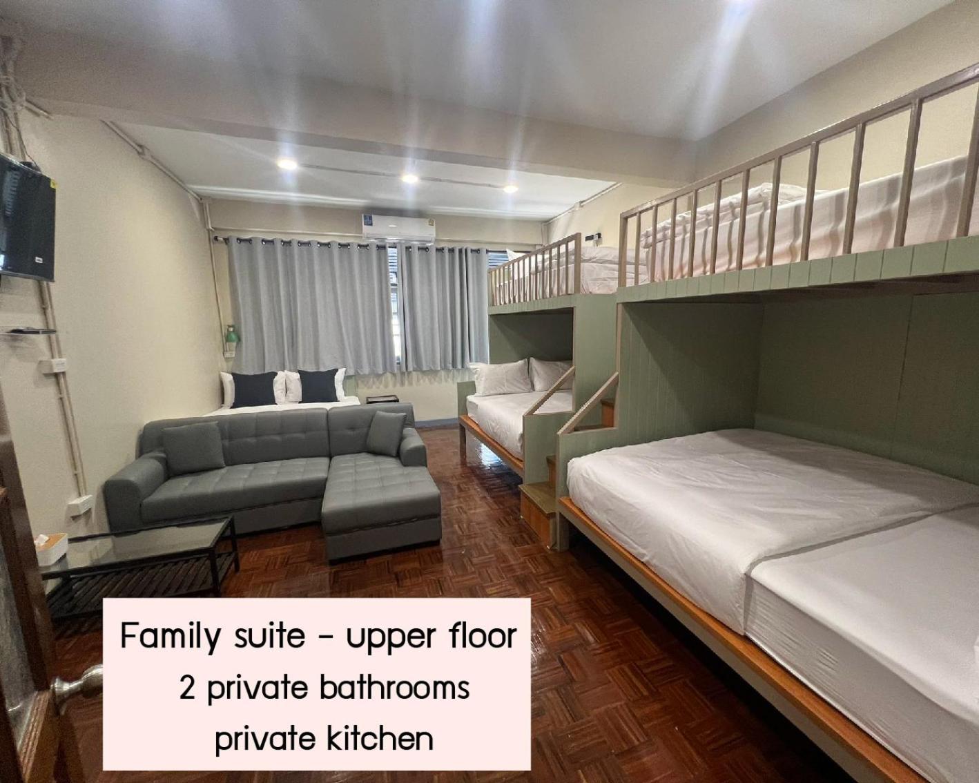 Achcha Hotel - Itsaraphap Mrt Station - Wat Arun Bangkok Buitenkant foto
